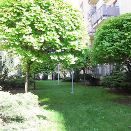 Apartament Geneva ワルシャワ エクステリア 写真
