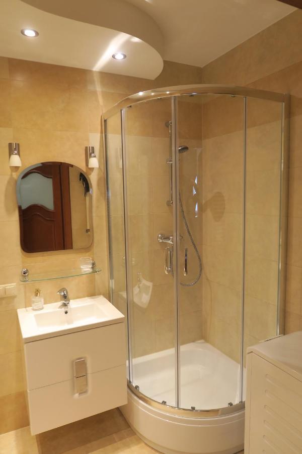 Apartament Geneva ワルシャワ エクステリア 写真
