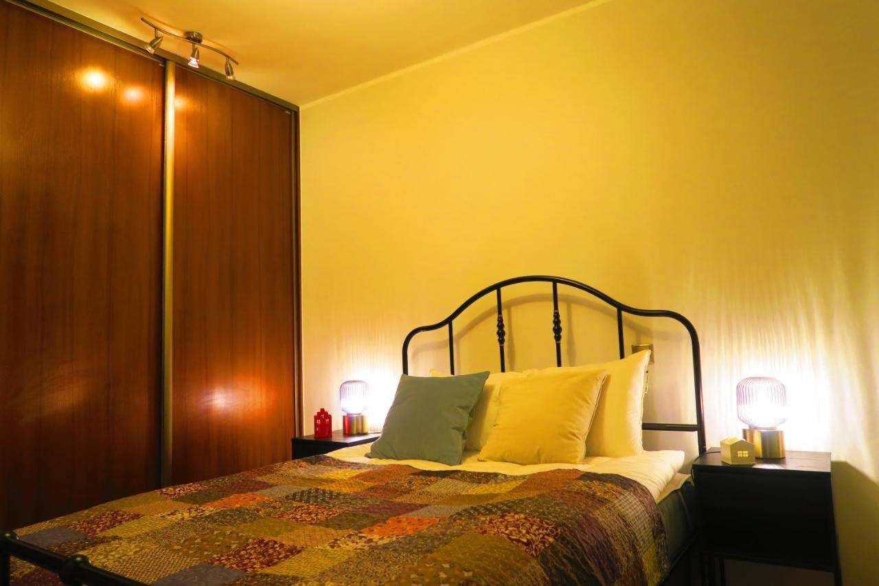 Apartament Geneva ワルシャワ エクステリア 写真